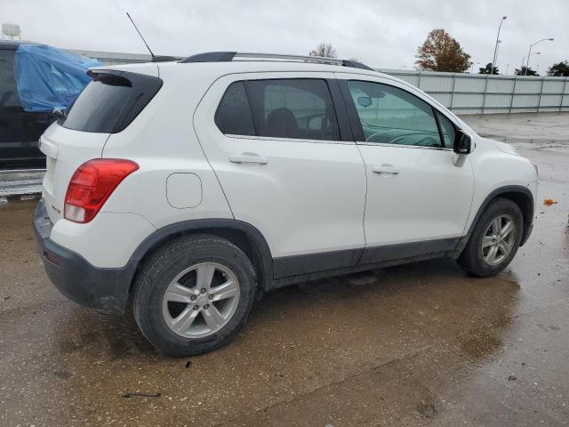  CHEVROLET TRAX 2015 White