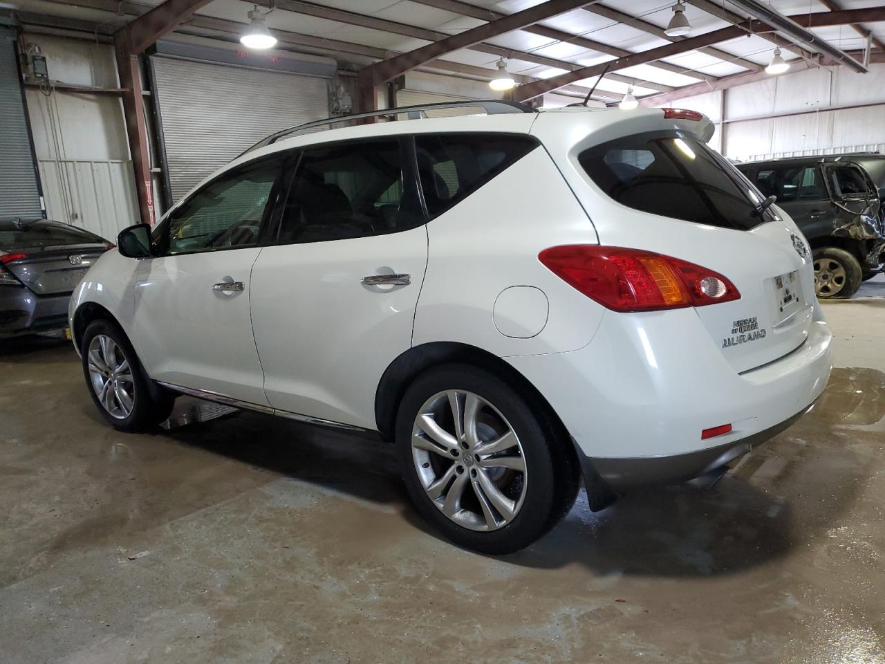 2009 Nissan Murano - Image 2