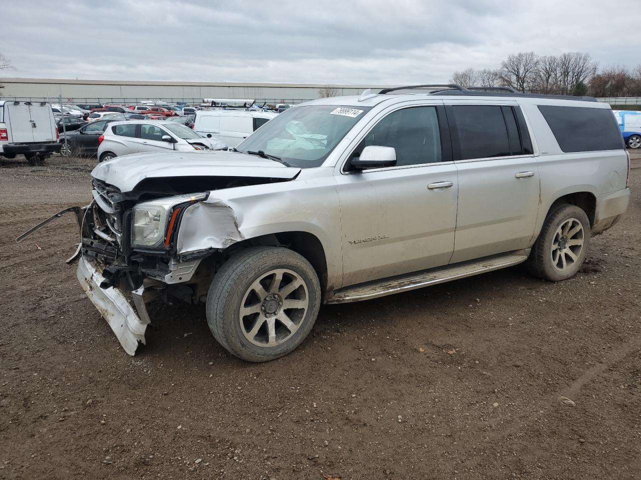 VIN 1GKS2HKC4FR511826 2015 GMC YUKON no.1