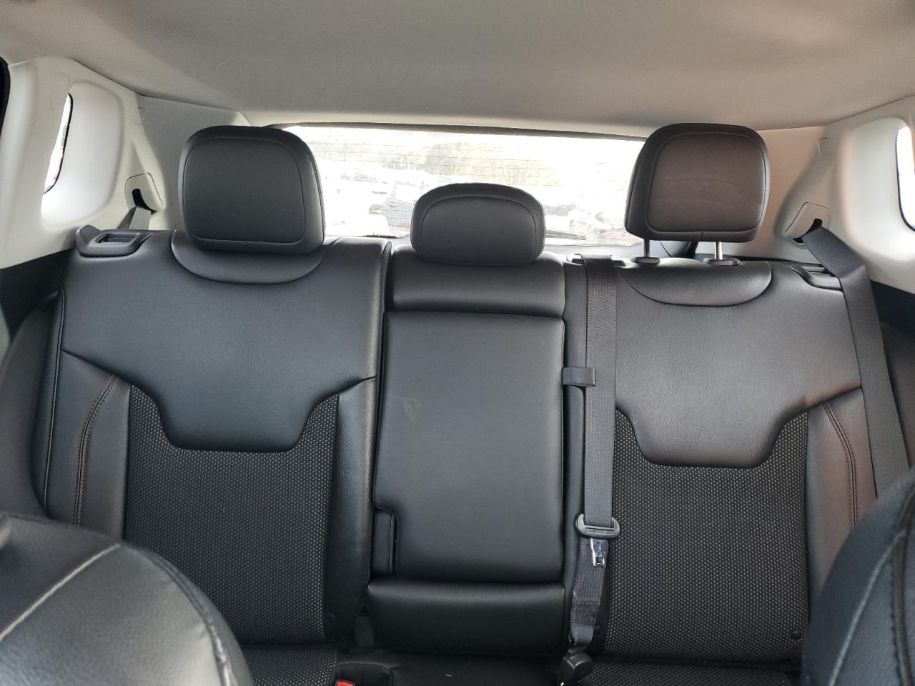 2021 Jeep Compass - Image 10