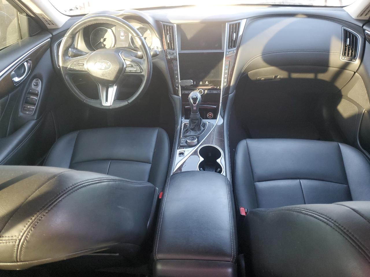 2018 Infiniti Q50 - Image 8