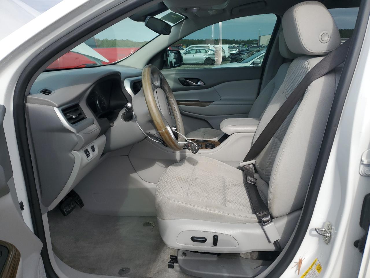 2017 GMC Acadia - Image 7