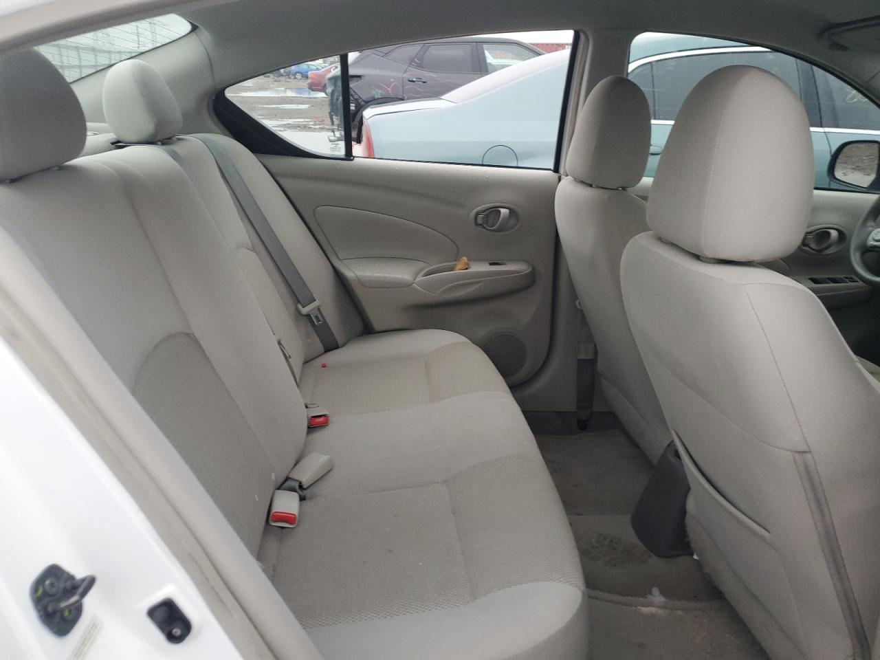 2012 Nissan Versa - Image 10