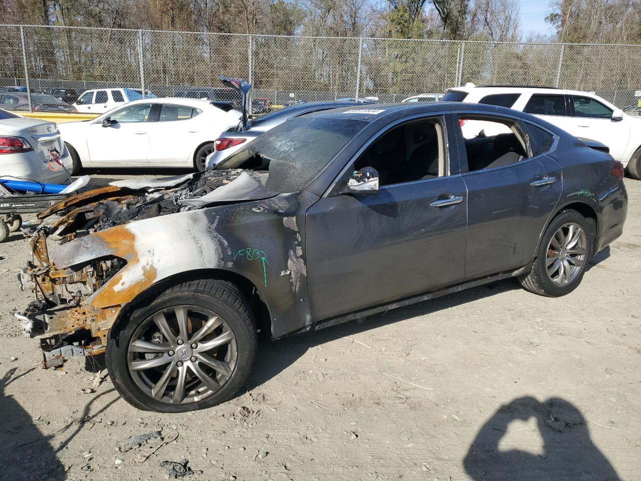 2016 Infiniti Q70 - Image 1