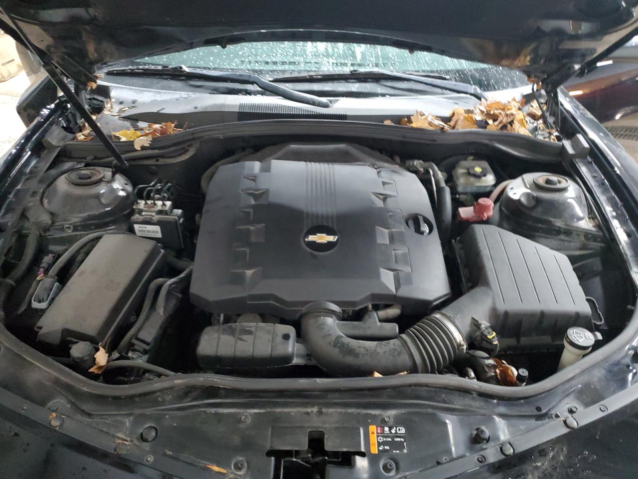 2011 Chevrolet Camaro - Image 12