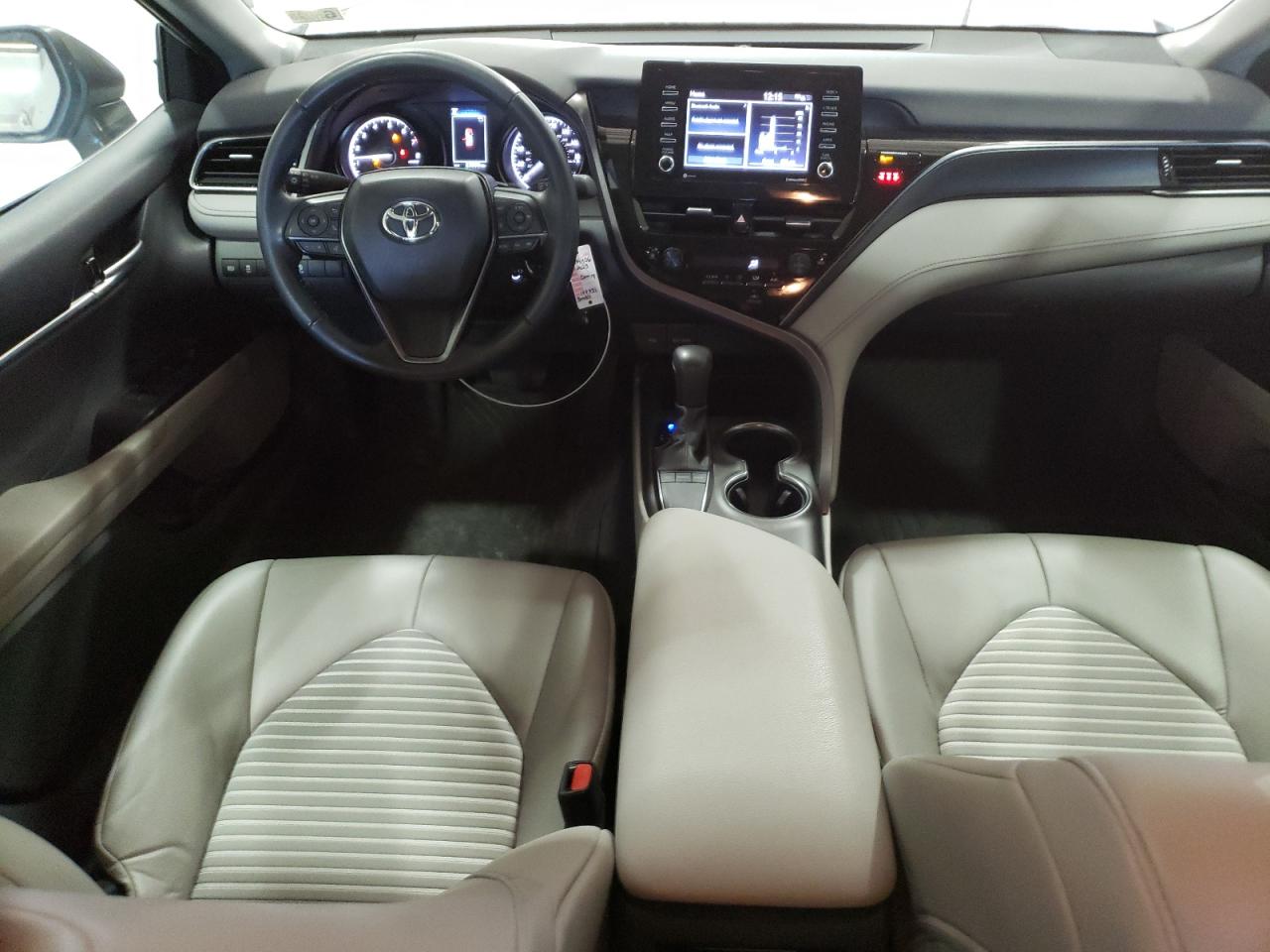 2023 Toyota Camry - Image 8