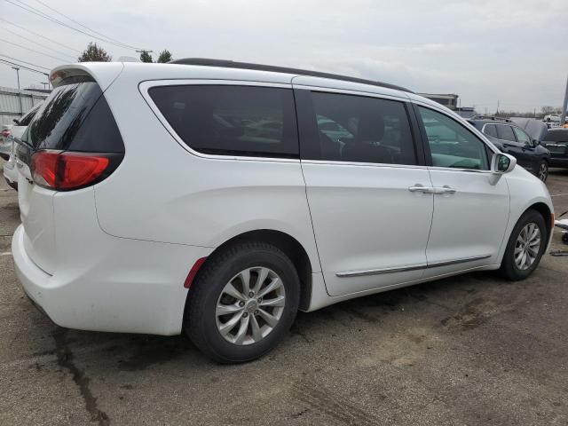  CHRYSLER PACIFICA 2017 Белы