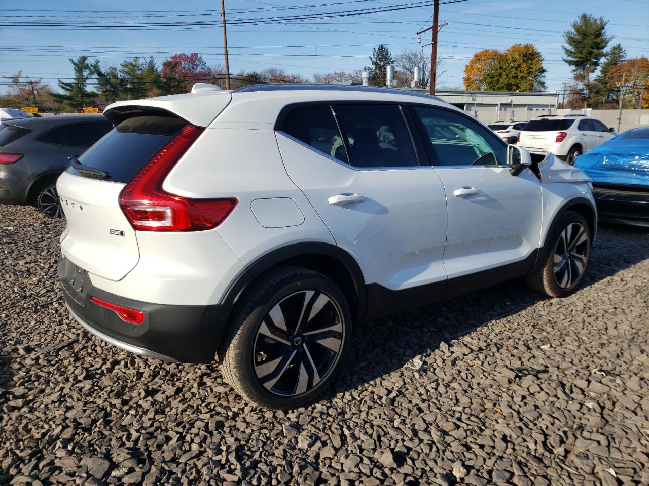 VIN YV4L12UE5S2503426 2025 VOLVO XC40 PLUS no.3