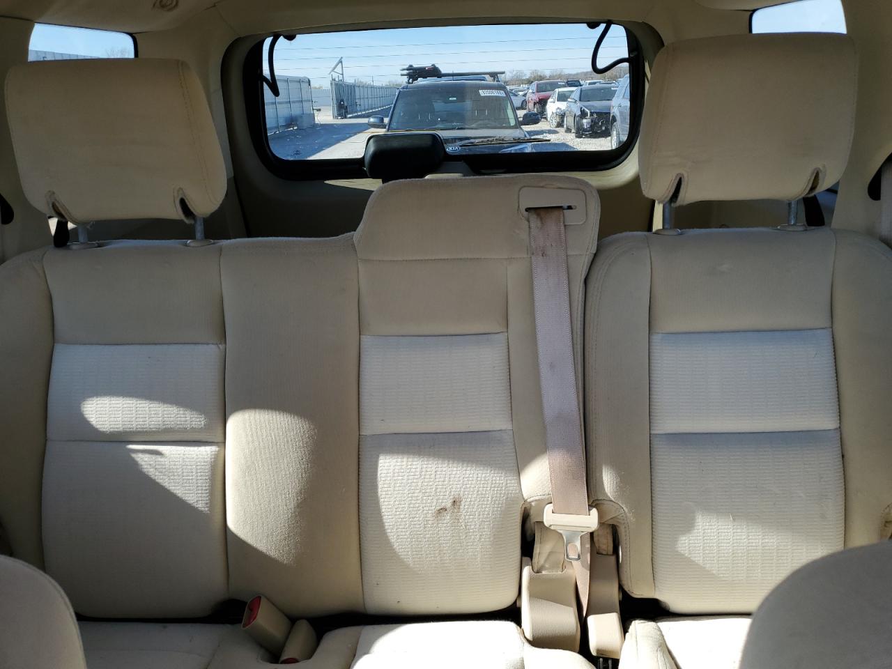 2010 Ford Explorer - Image 10