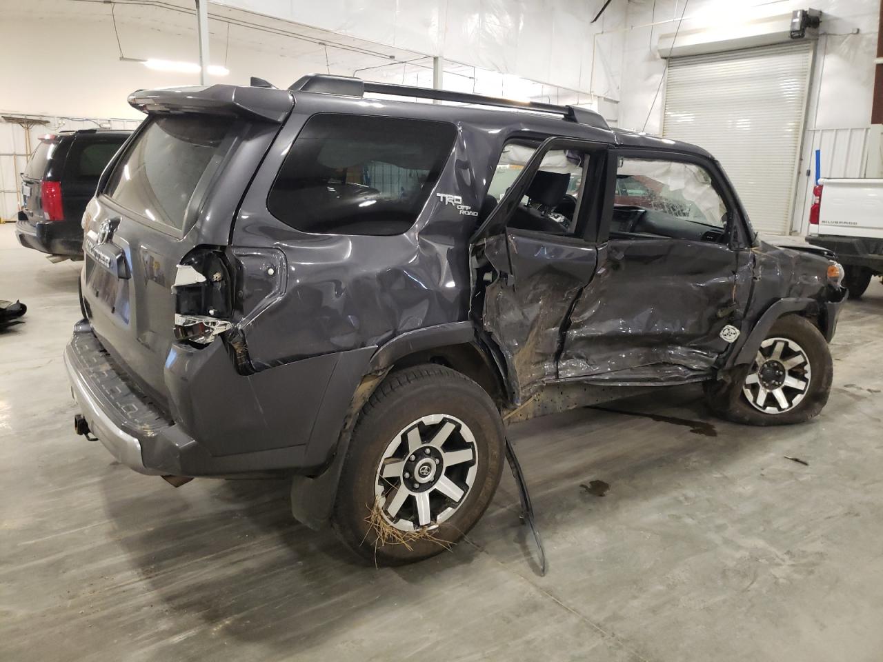 2021 Toyota 4Runner - Image 3