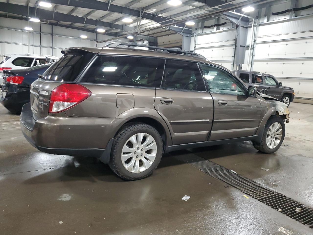 2009 Subaru Outback - Image 3