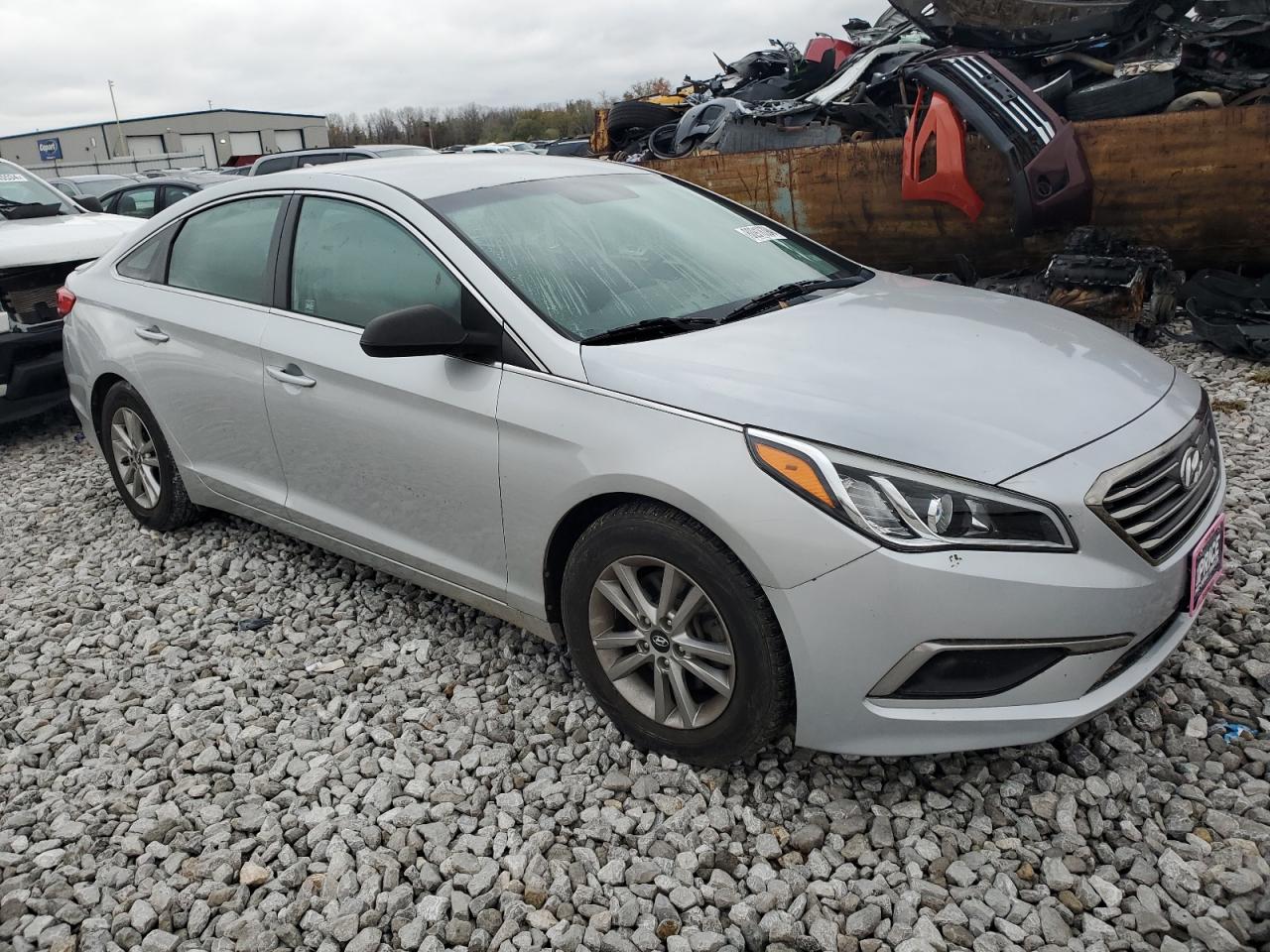 2017 Hyundai Sonata - Image 4