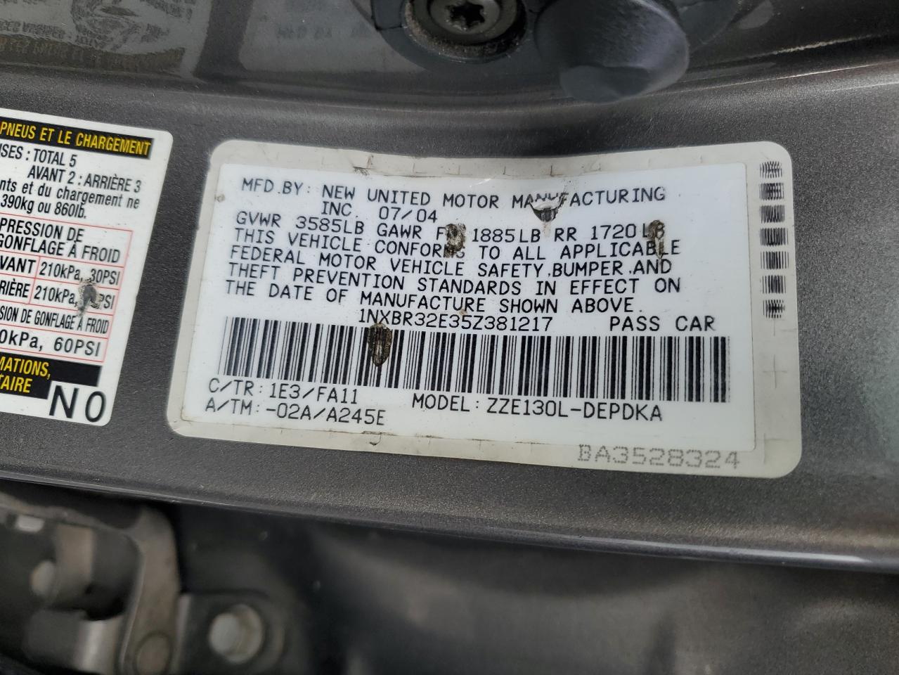 2005 Toyota Corolla - Image 12