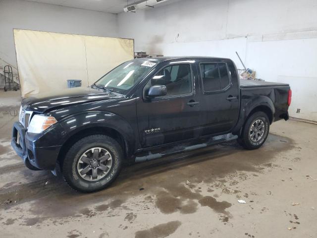  NISSAN FRONTIER 2016 Чорний