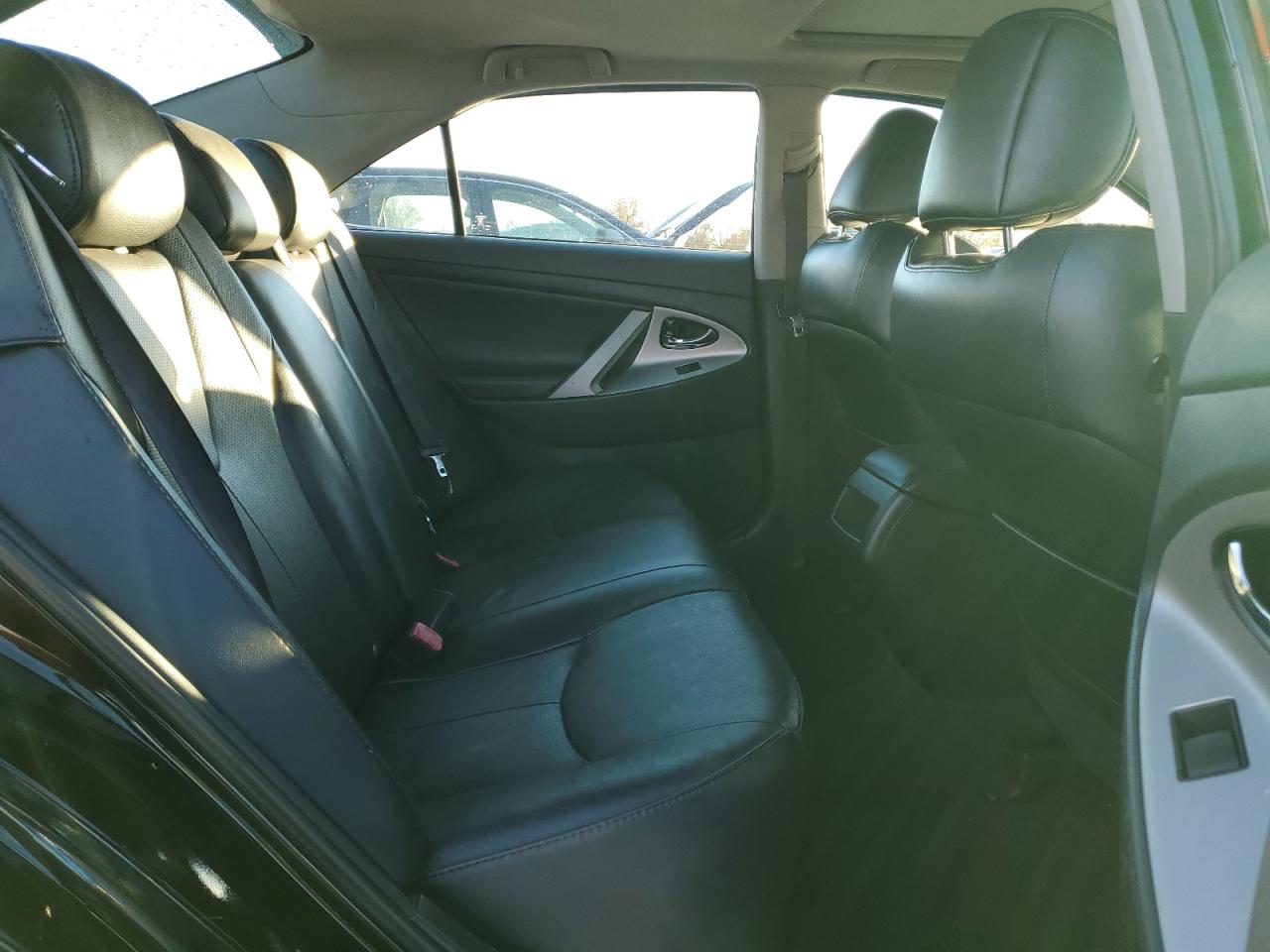 2007 Toyota Camry - Image 11