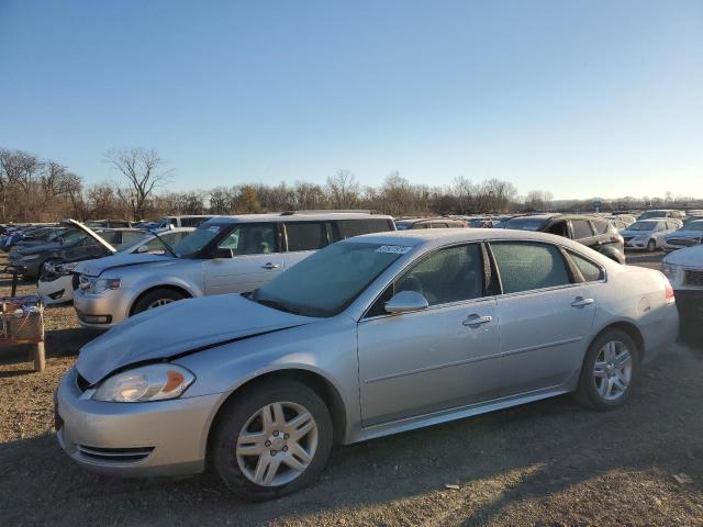 Sedans CHEVROLET IMPALA 2015 Srebrny