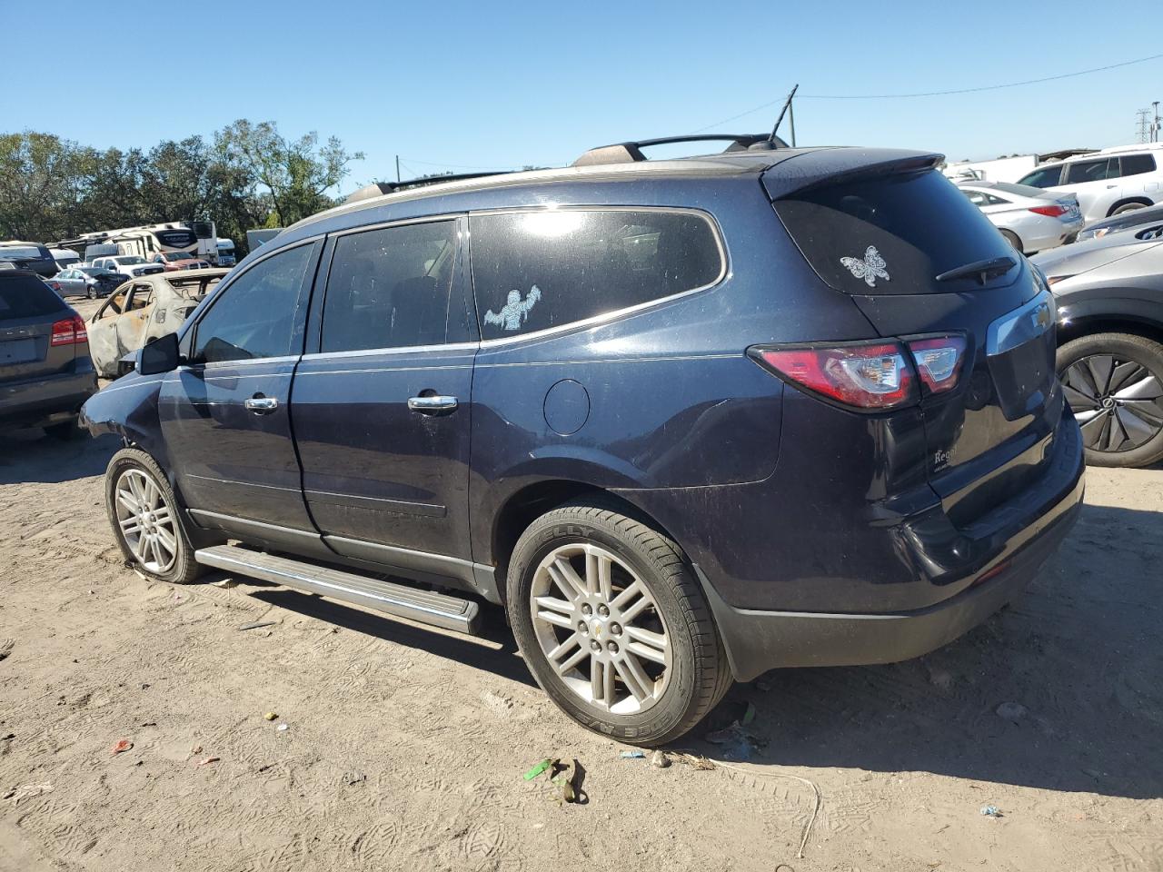 2015 Chevrolet Traverse - Image 2