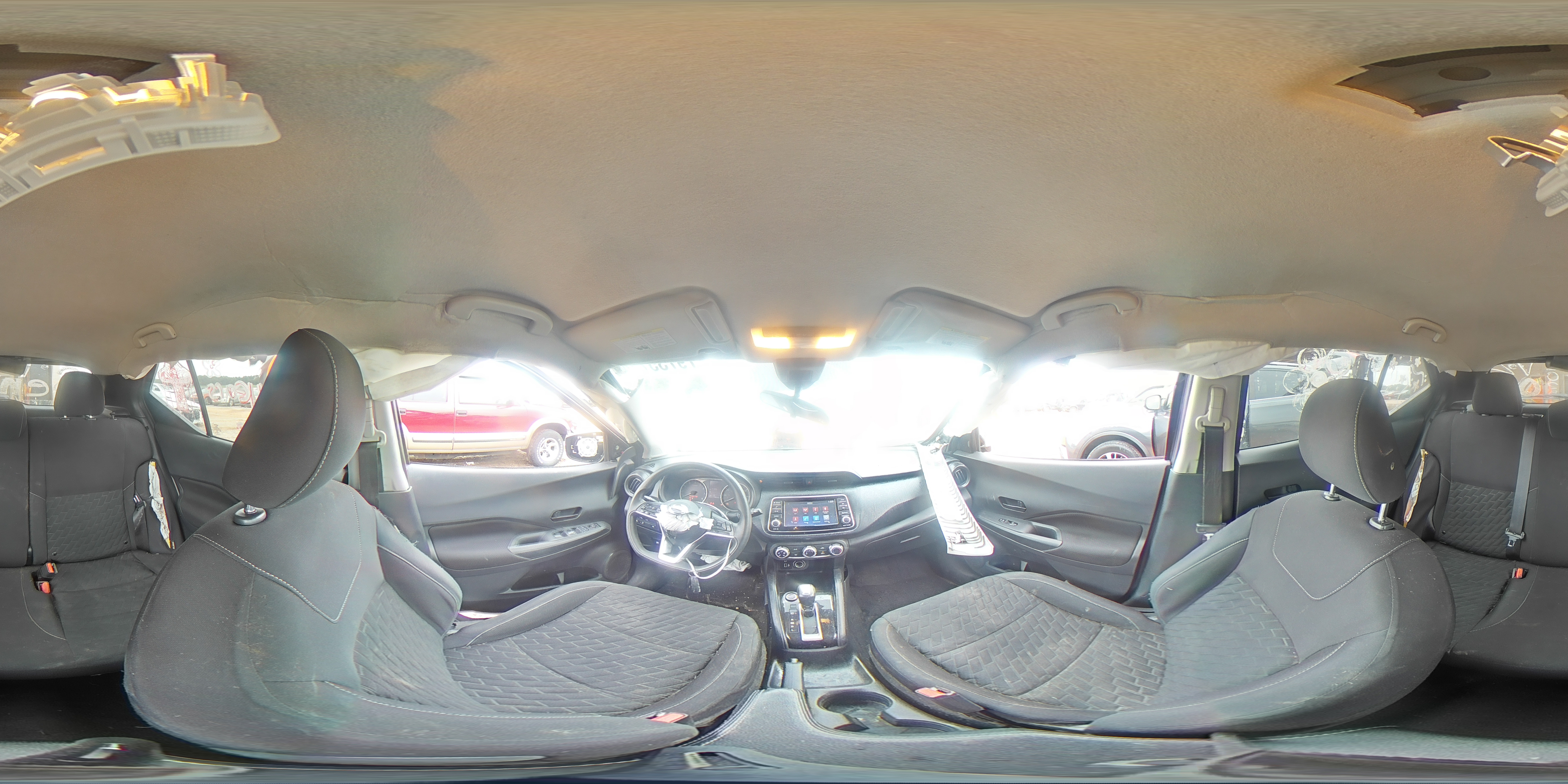 2021 Nissan Kicks - Image 14