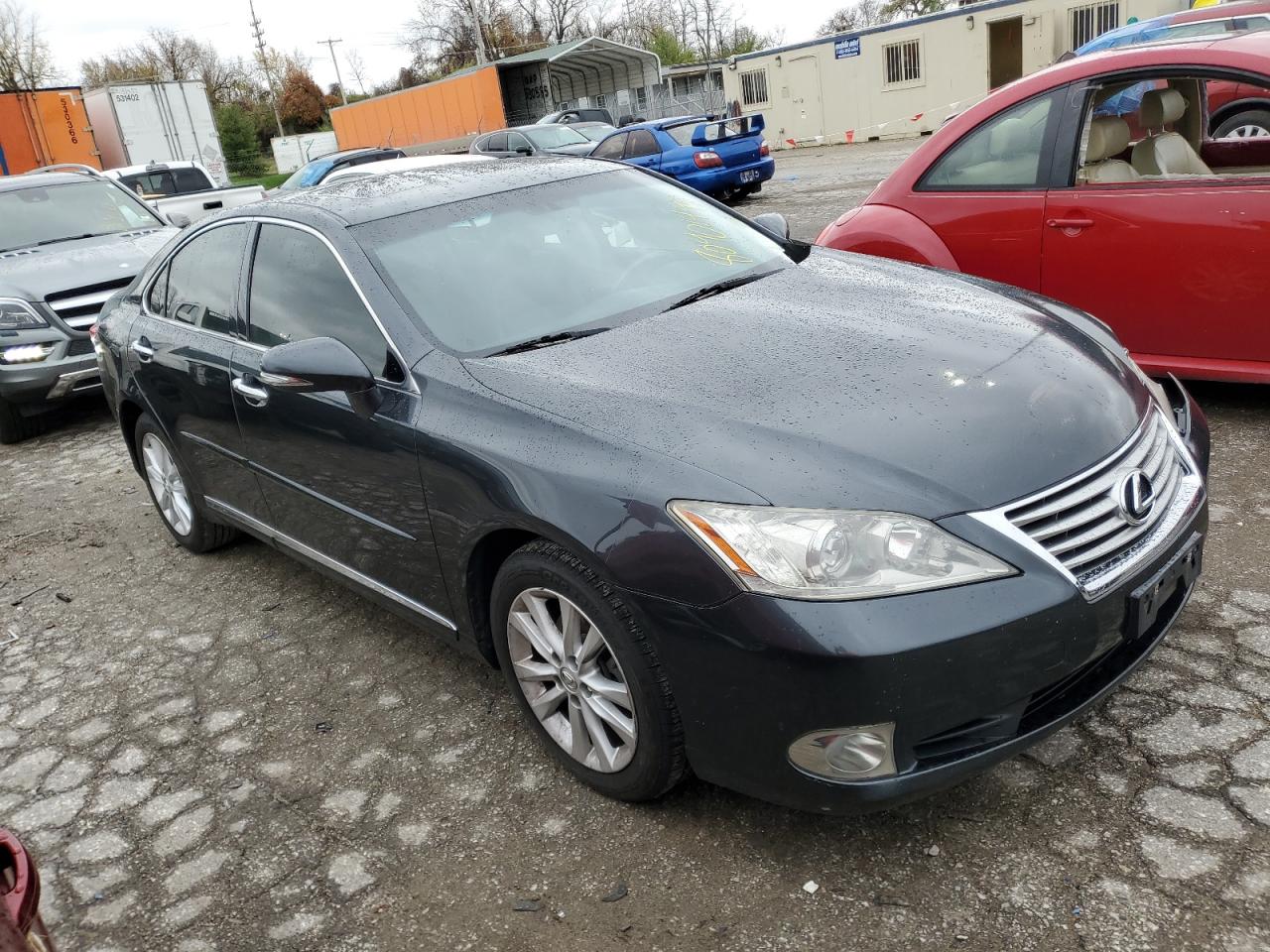 2010 Lexus ES - Image 4
