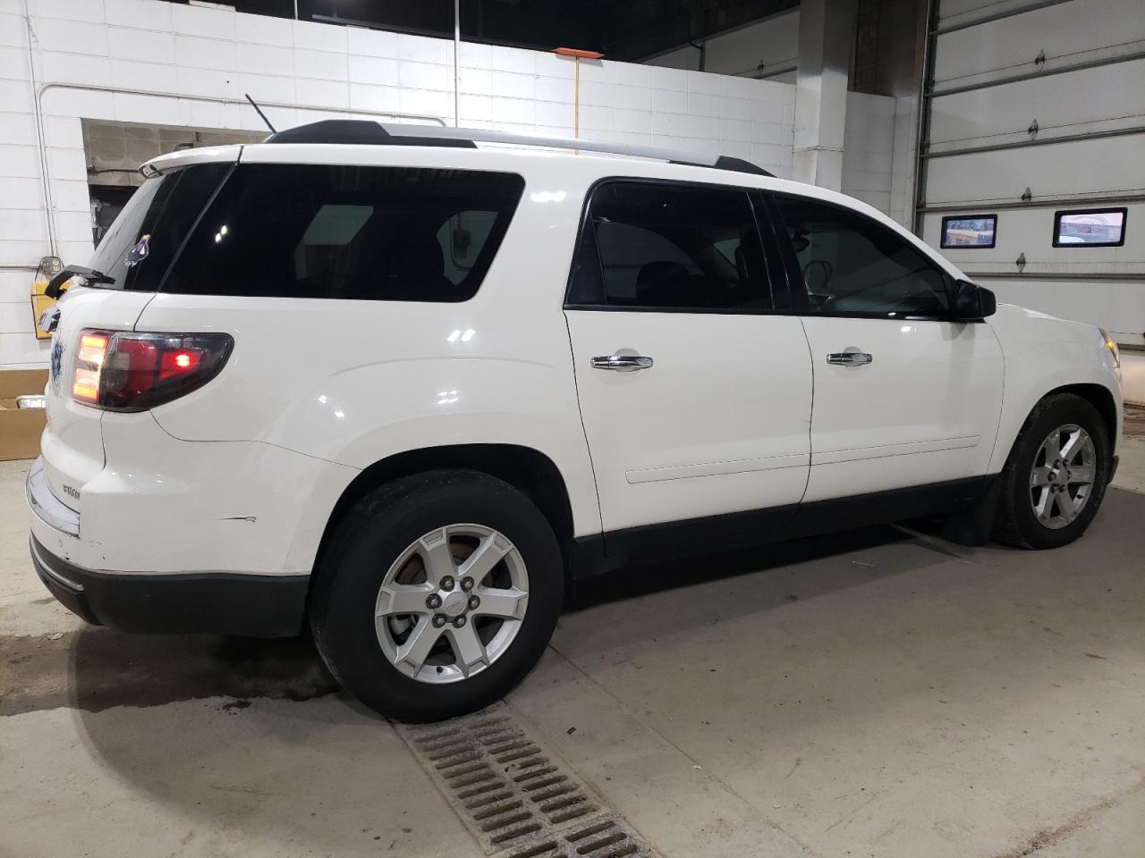 2015 GMC Acadia - Image 3