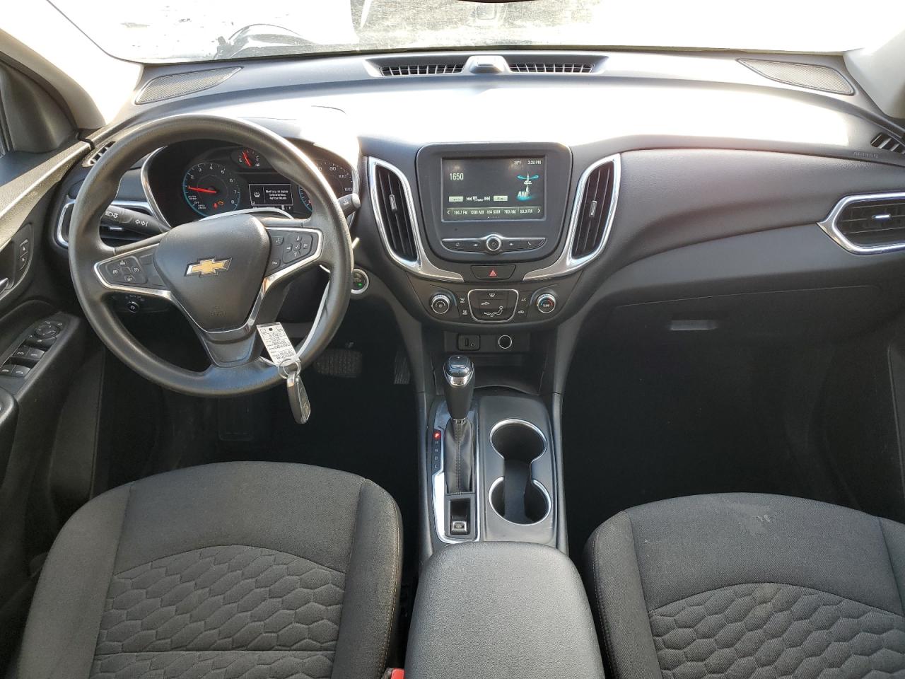 2018 Chevrolet Equinox - Image 8