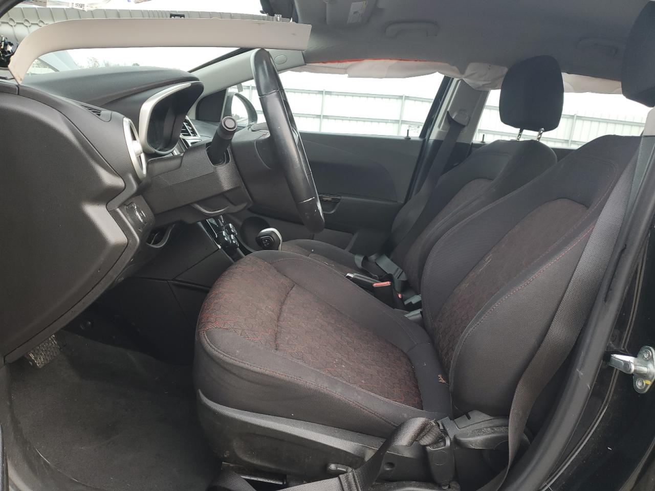 2020 Chevrolet Sonic - Image 7