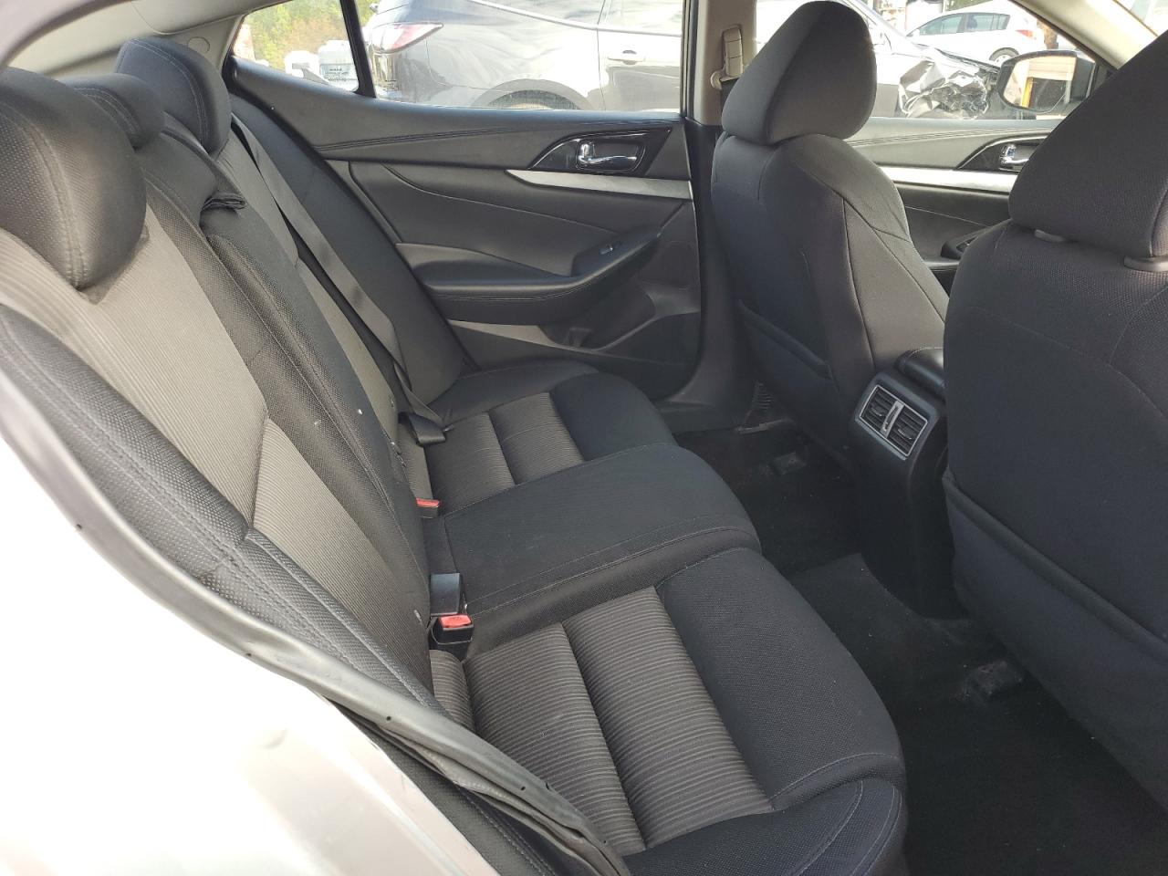 2017 Nissan Maxima - Image 10