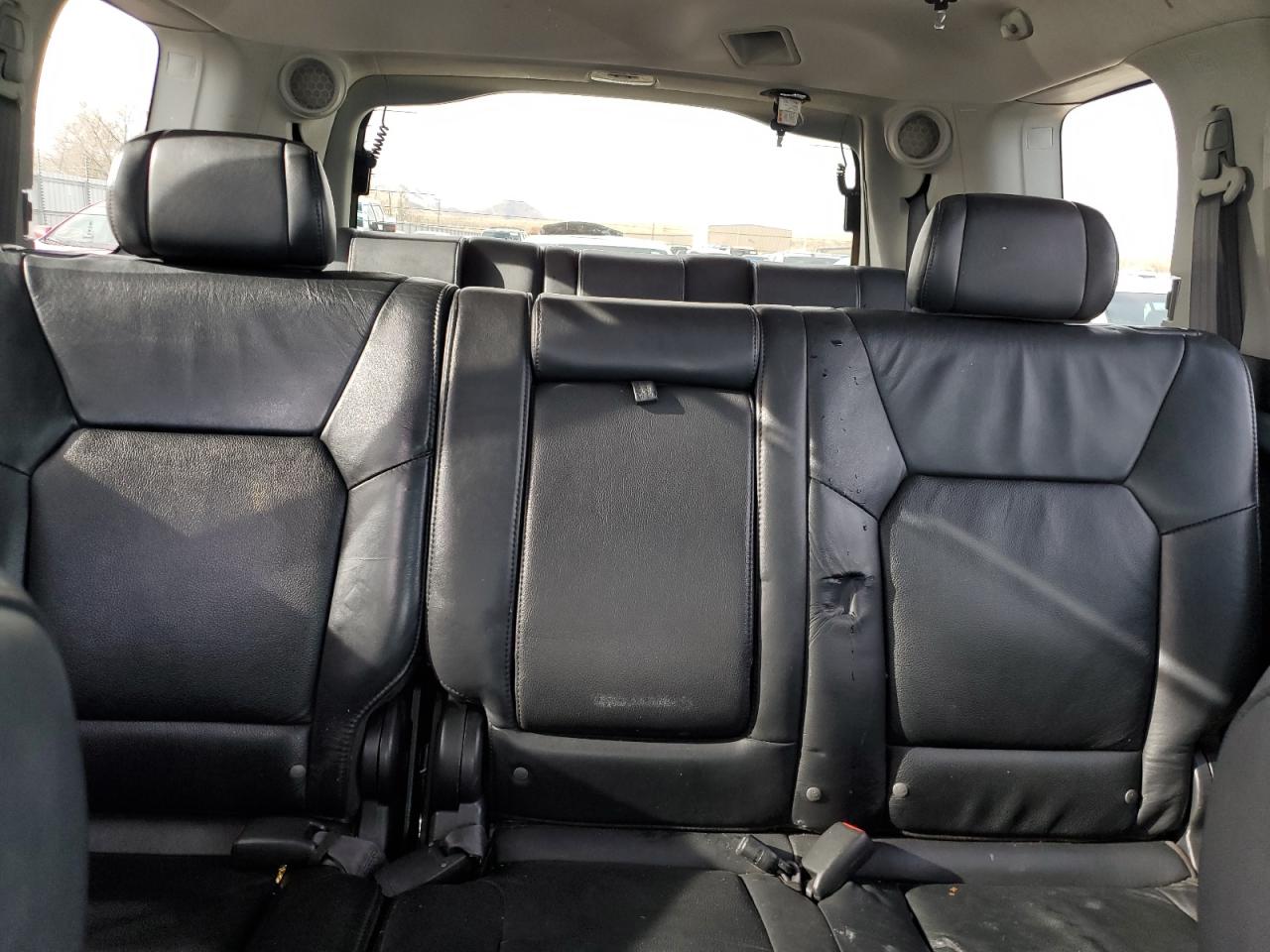 2010 Honda Pilot - Image 10