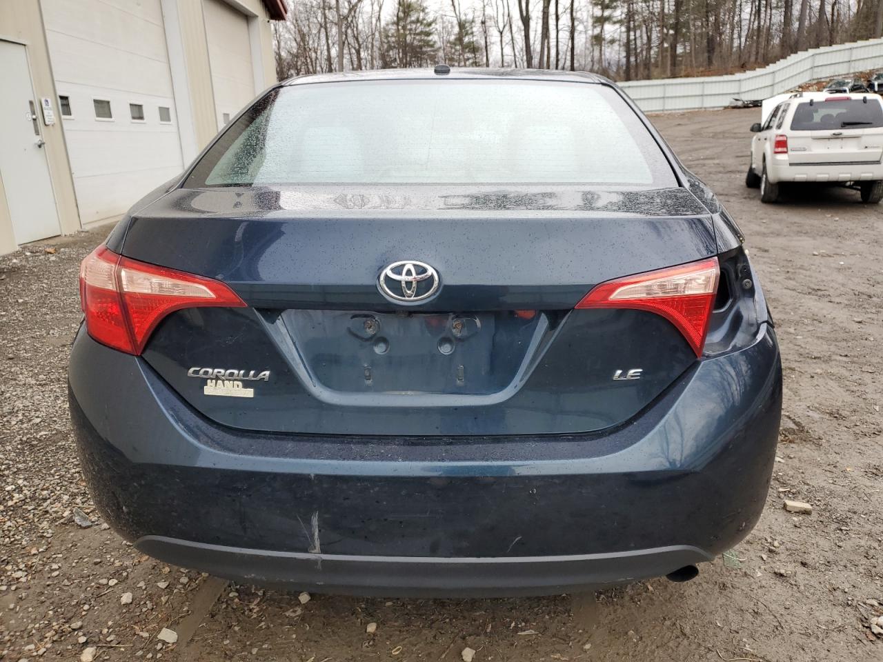 VIN 2T1BURHE8HC753682 2017 TOYOTA COROLLA no.6