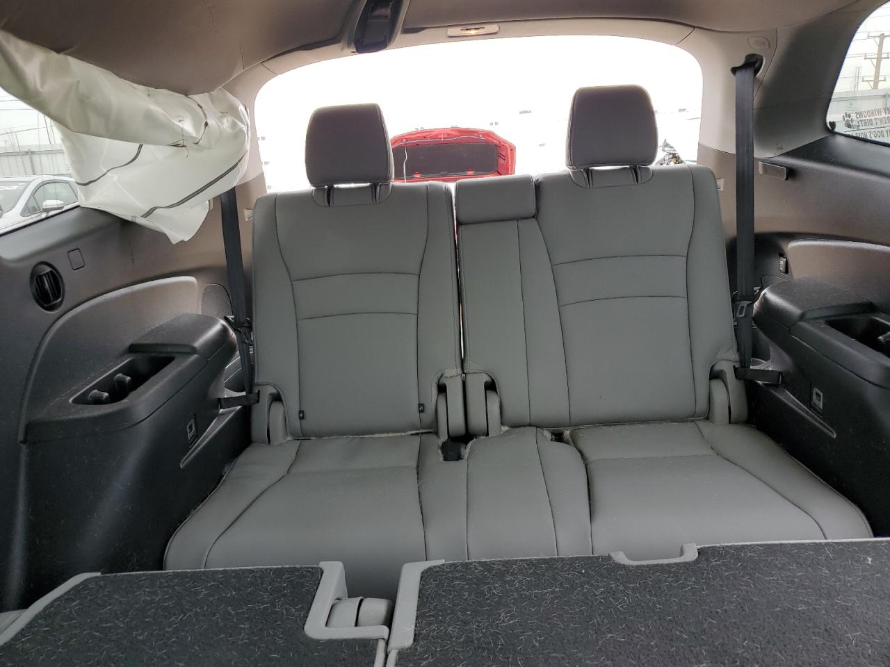 2017 Honda Pilot - Image 10