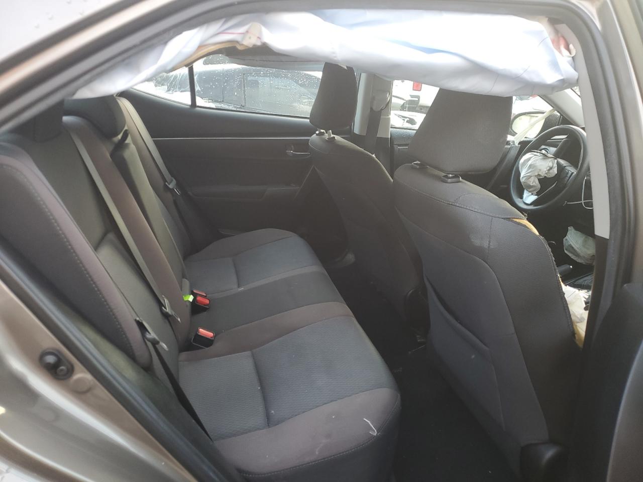 2018 Toyota Corolla - Image 10