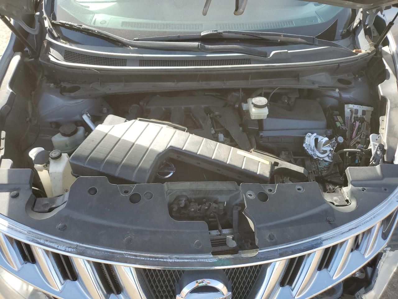2010 Nissan Murano - Image 12