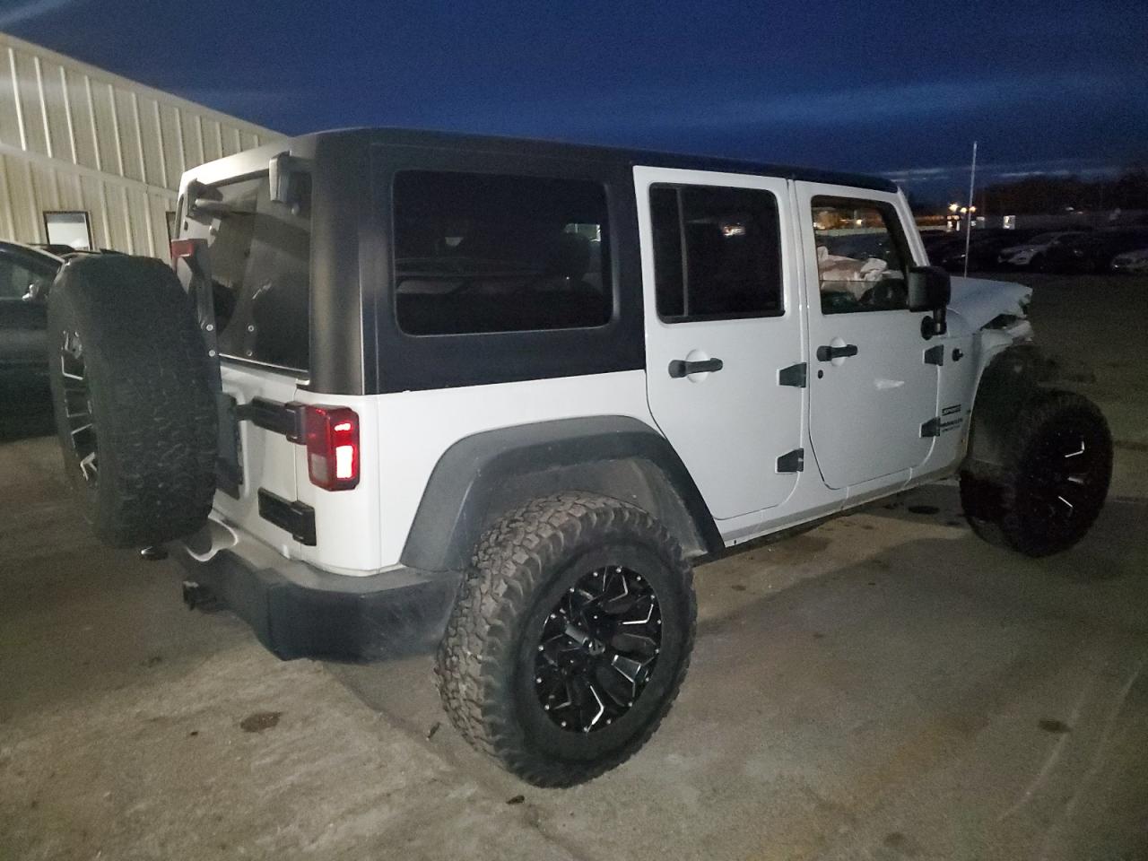 2015 Jeep Wrangler - Image 3