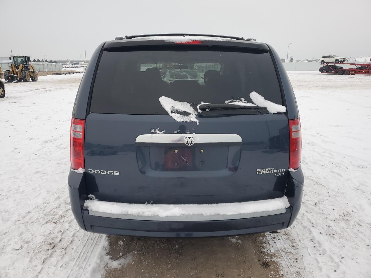2009 Dodge Caravan - Image 6