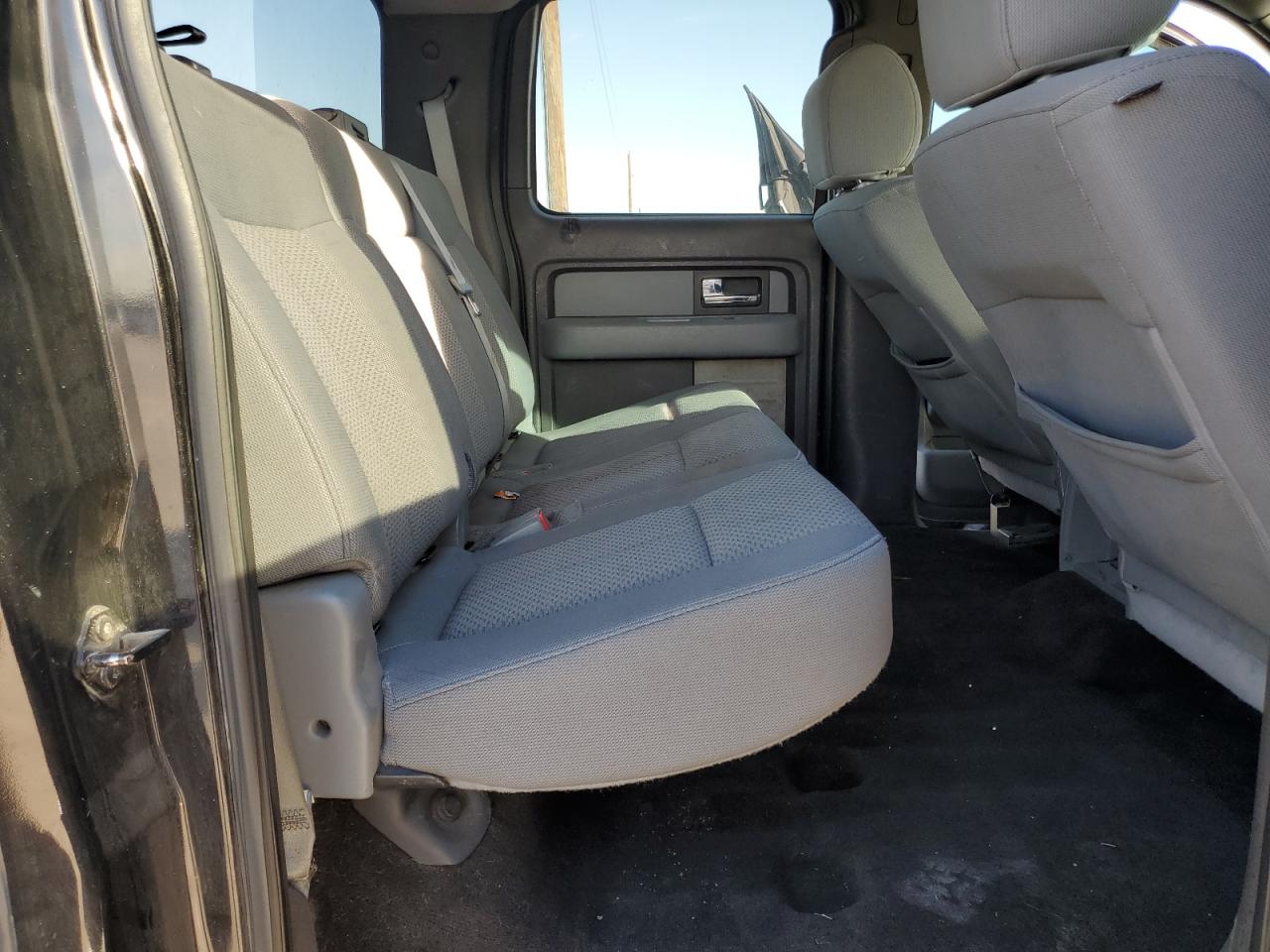 2012 Ford F-150 - Image 10