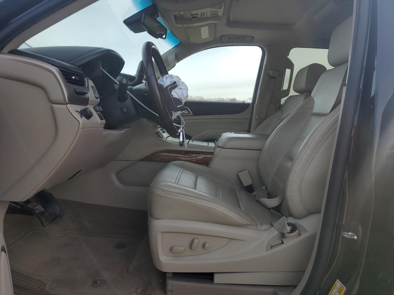 2015 GMC Yukon - Image 7