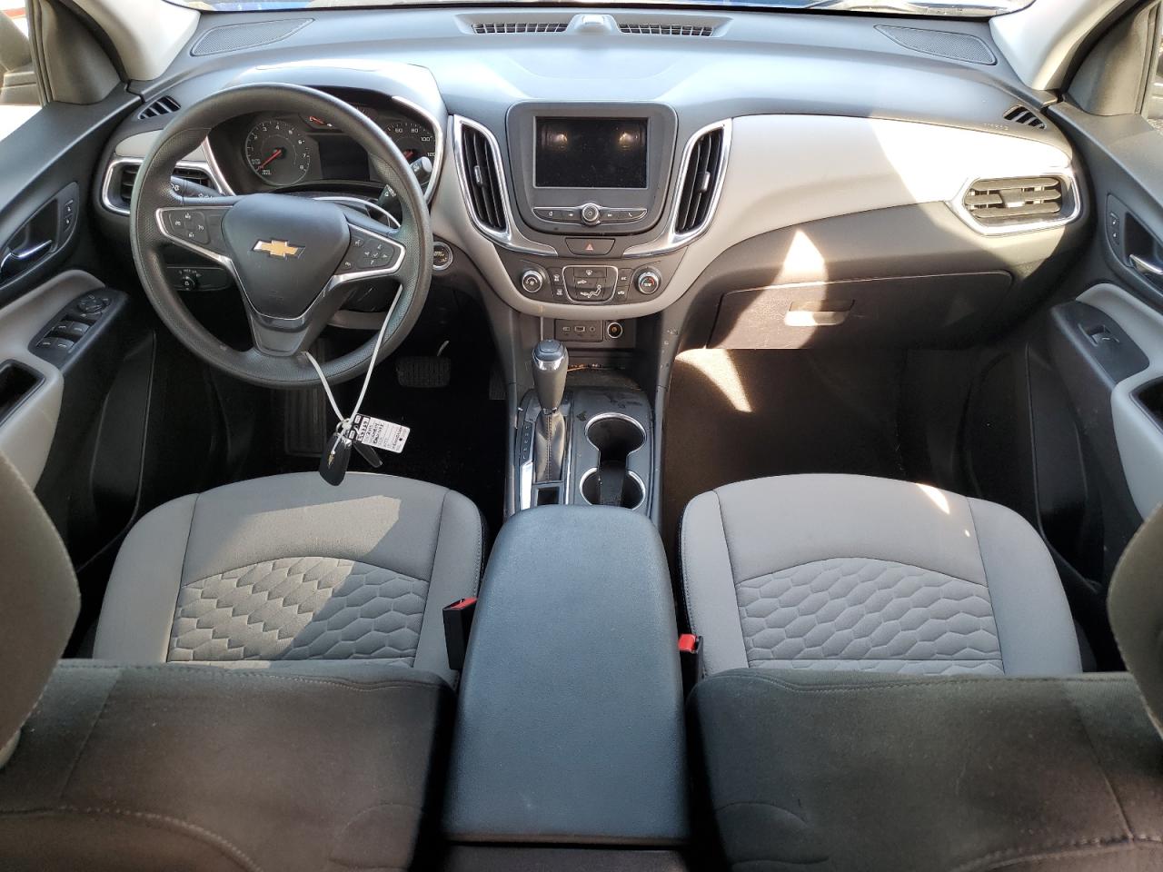 2019 Chevrolet Equinox - Image 8