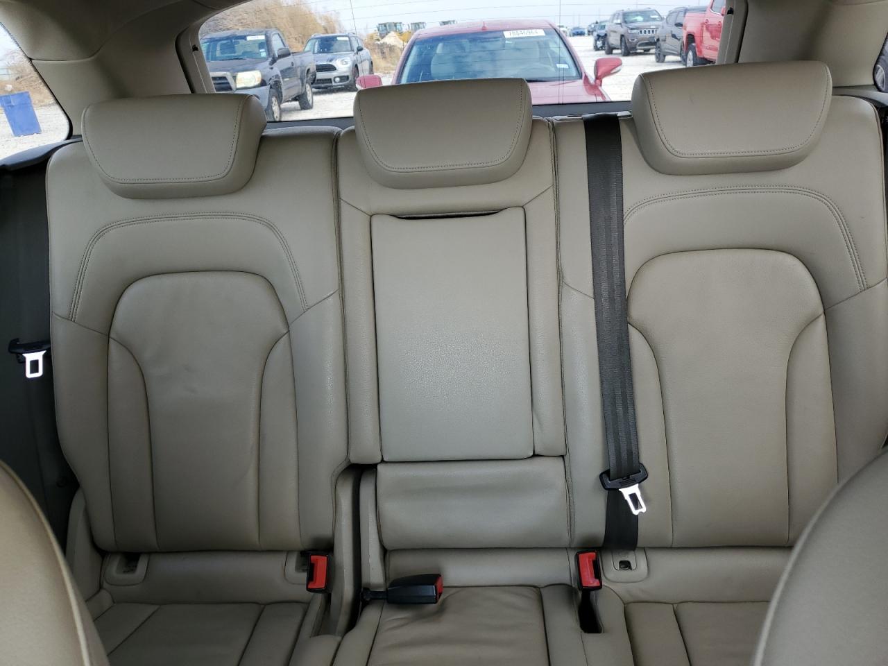 2010 Audi Q5 - Image 10