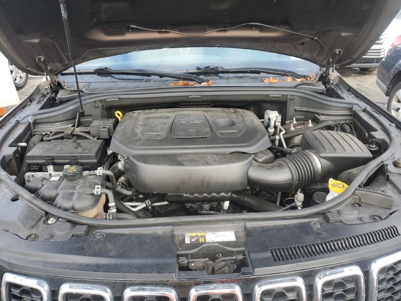 2019 Jeep Grand Cherokee - Image 12
