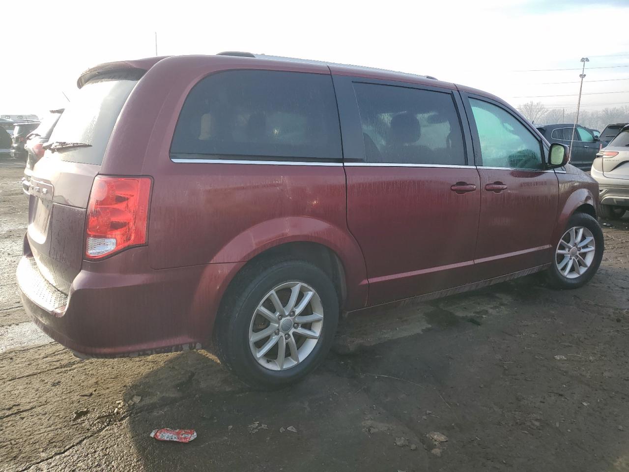 VIN 2C4RDGCG4JR258591 2018 DODGE CARAVAN no.3