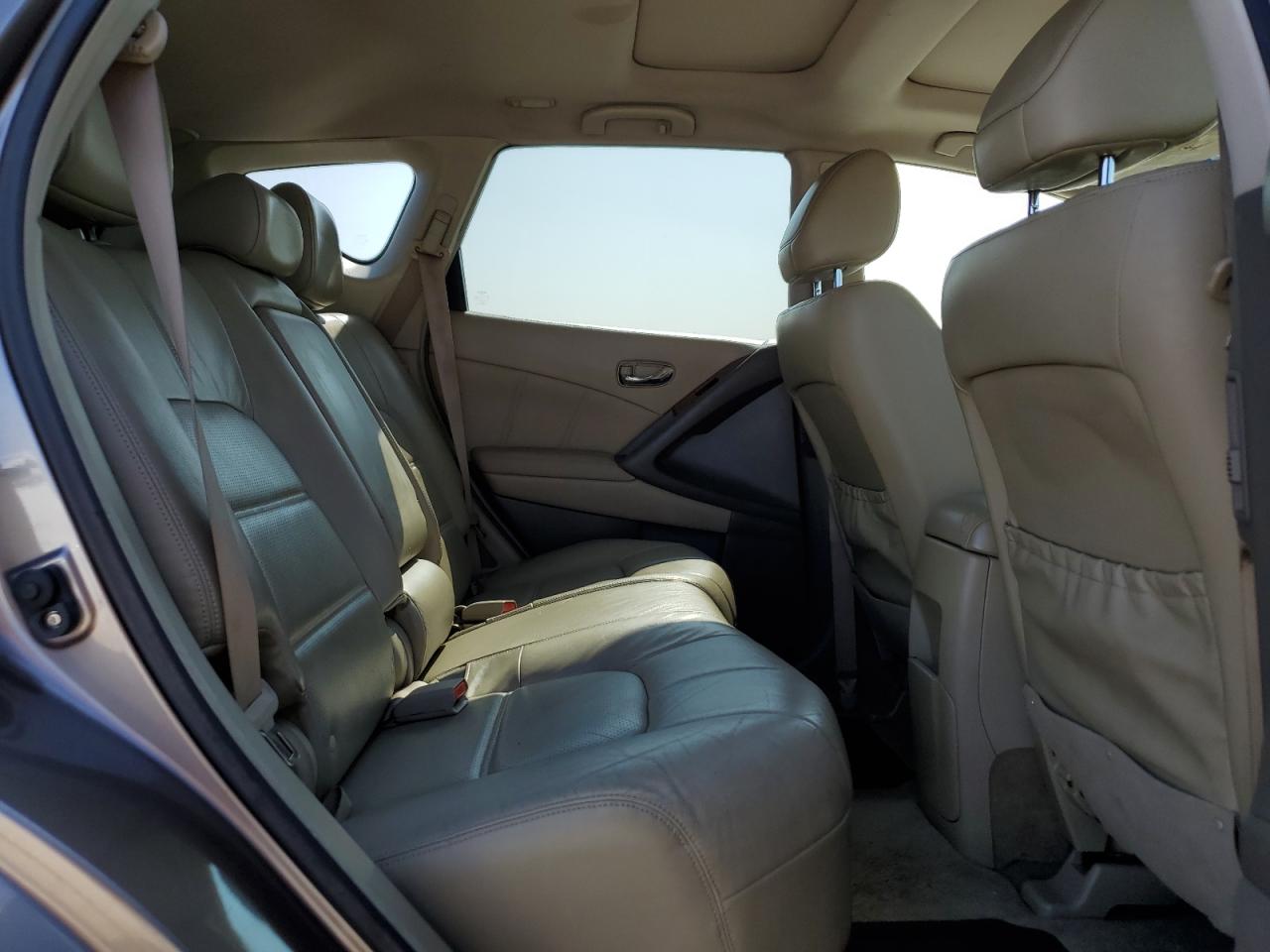 2011 Nissan Murano - Image 11