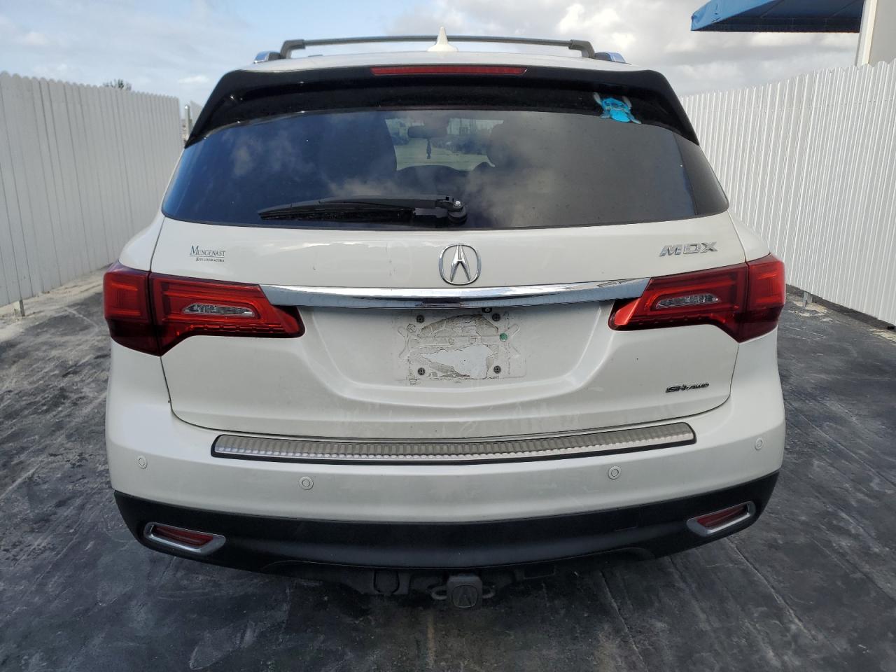 2015 Acura Mdx Advance VIN: 5FRYD4H84FB018910 Lot: 78007184