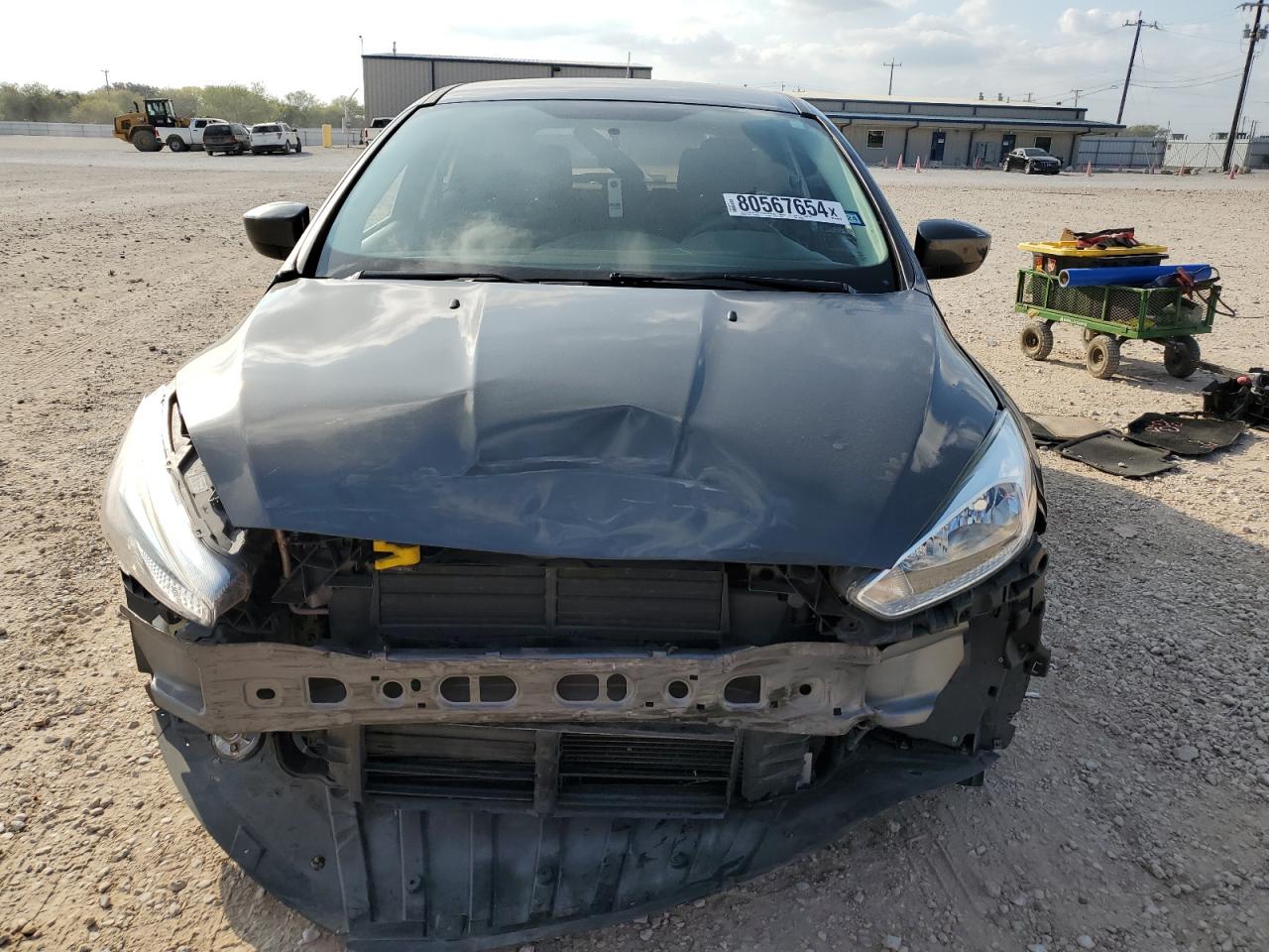 VIN 1FADP3K24JL330727 2018 FORD FOCUS no.5