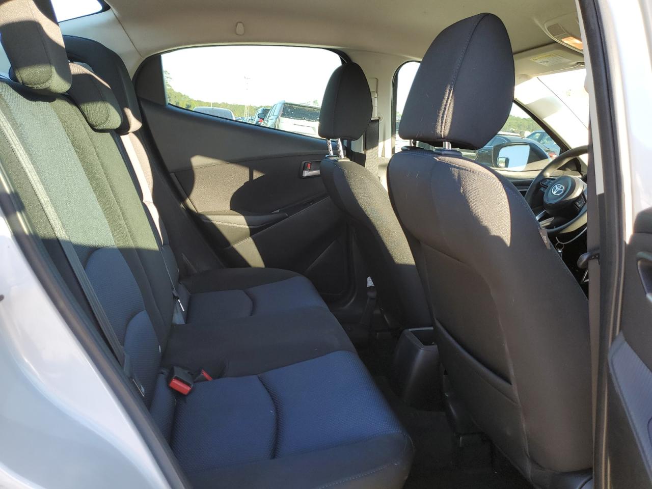 2020 Toyota Yaris - Image 10