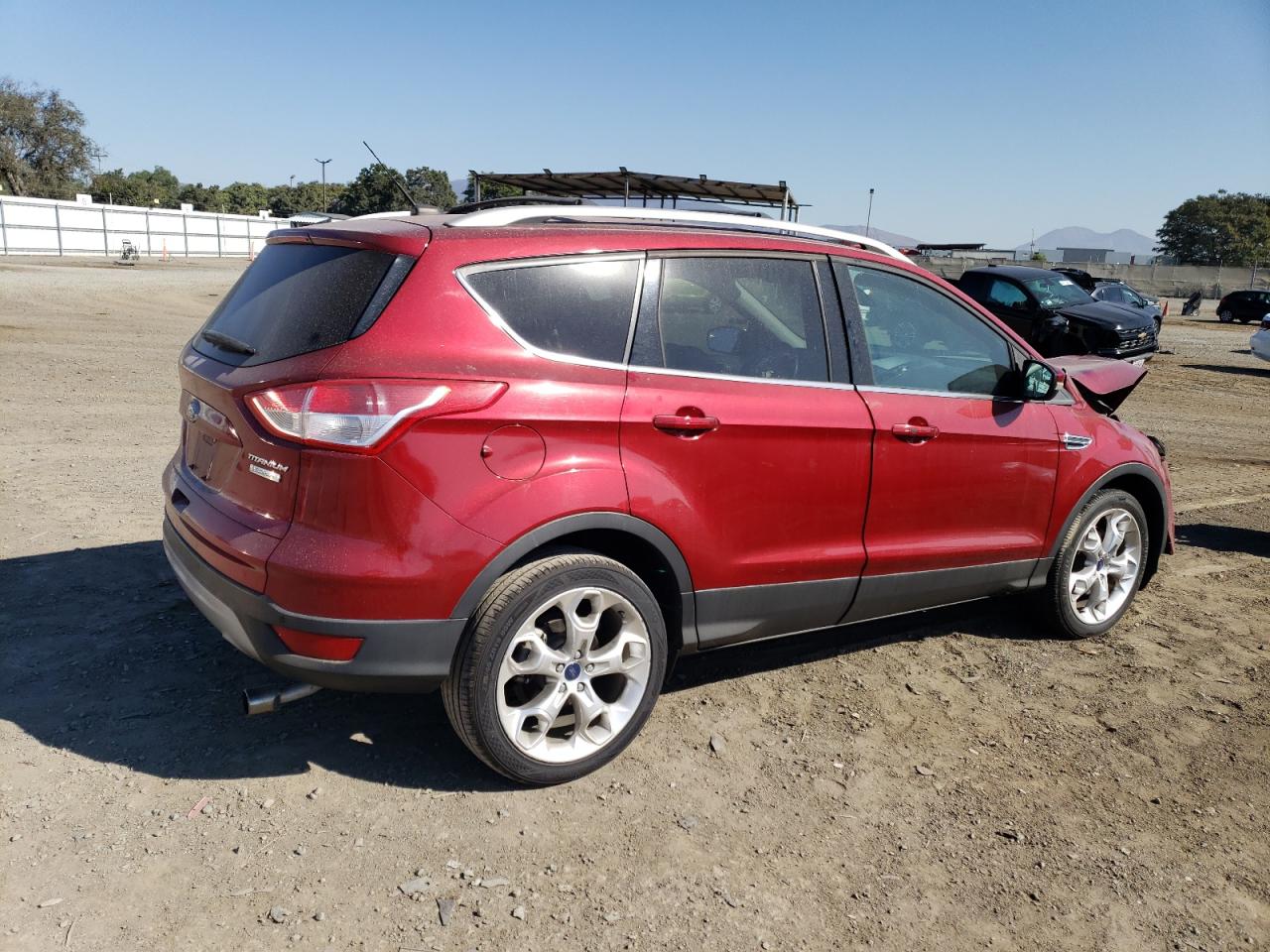 VIN 1FMCU0J95DUC46177 2013 FORD ESCAPE no.3