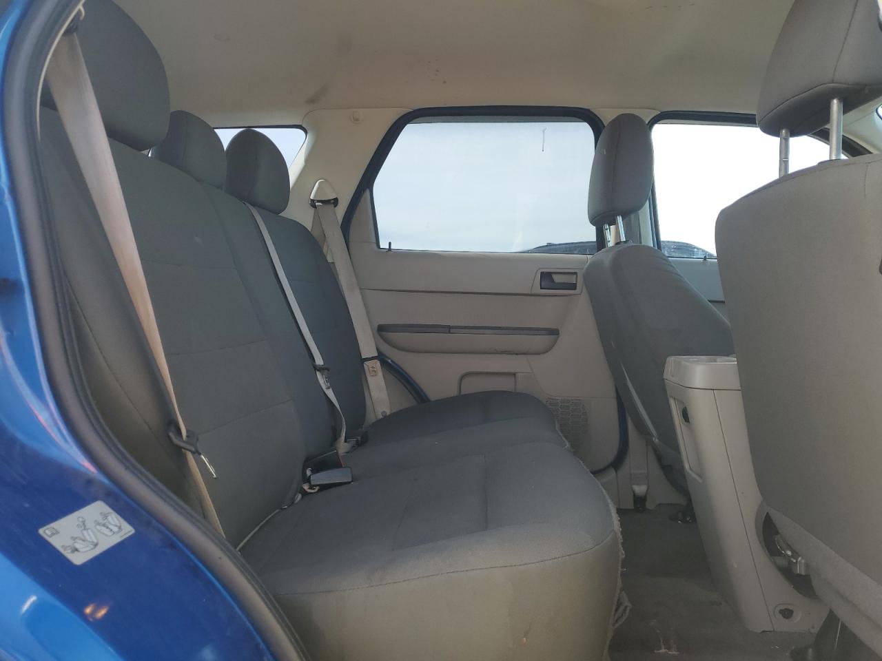 2011 Ford Escape - Image 11