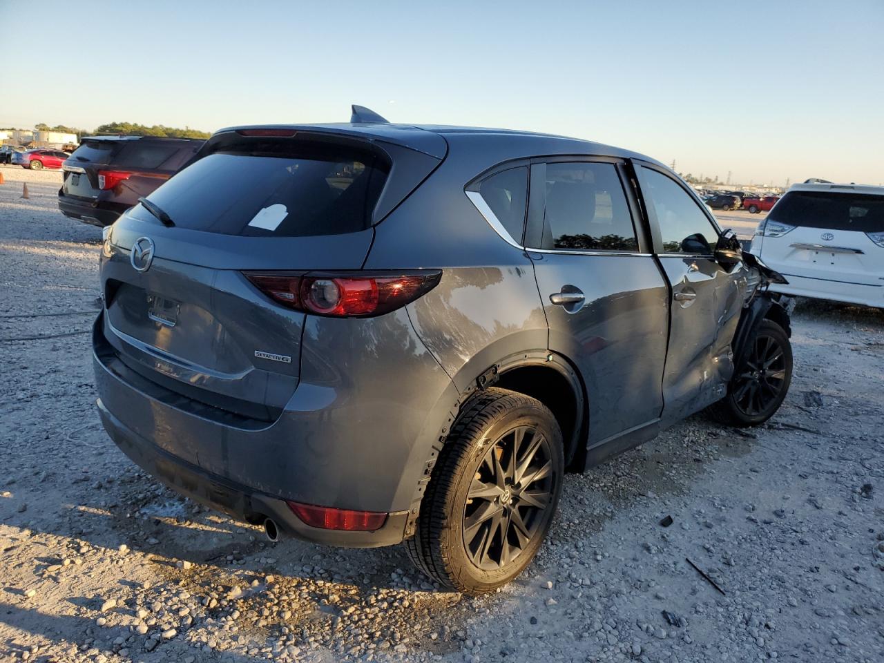 2021 Mazda CX-5 - Image 3