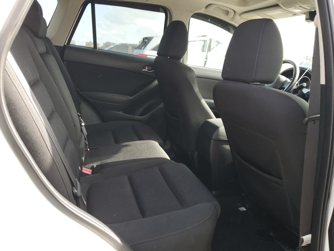 2016 Mazda CX-5 - Image 11