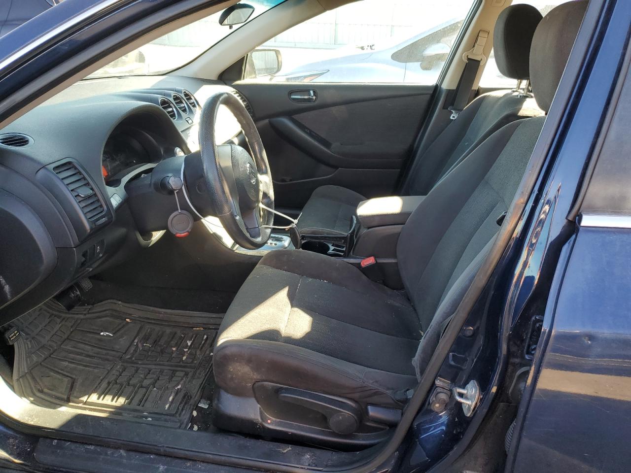 2012 Nissan Altima - Image 7