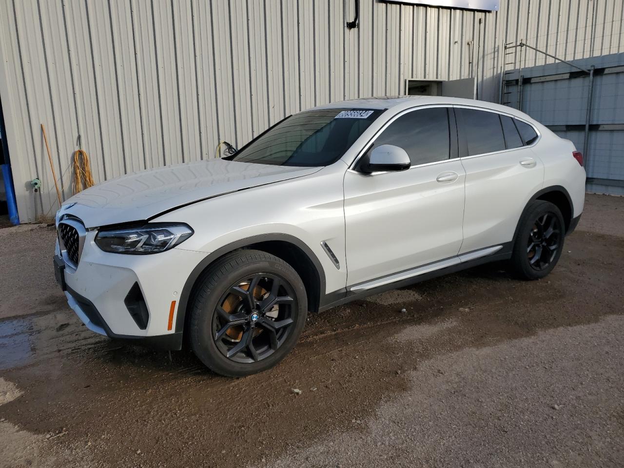 2022 BMW X4 - Image 1